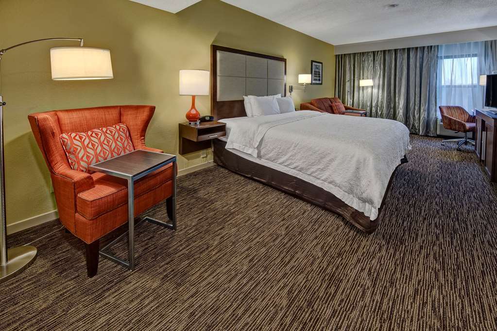 Hampton Inn & Suites Concord-Charlotte חדר תמונה